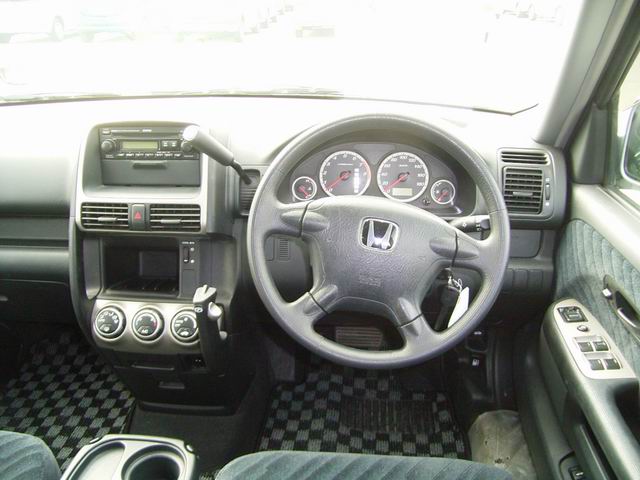 2002 Honda CR-V Photos