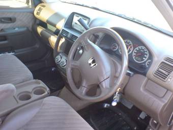 2002 Honda CR-V Photos