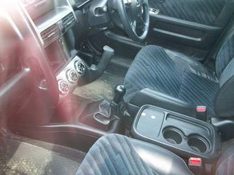 2002 Honda CR-V Photos