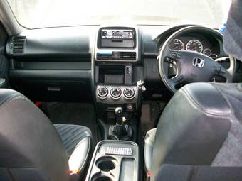 2002 Honda CR-V Photos