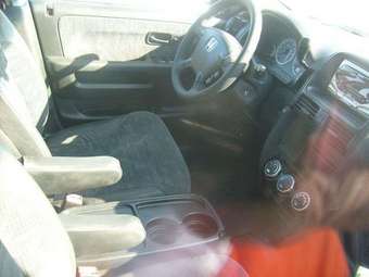 2004 Honda CR-V Pictures
