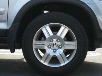 2004 Honda CR-V Photos
