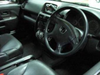 2004 Honda CR-V Pictures