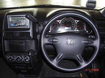 2004 Honda CR-V Pictures