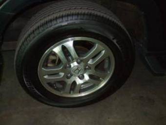 2004 Honda CR-V Pictures