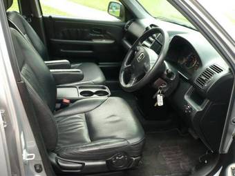 2004 Honda CR-V Photos