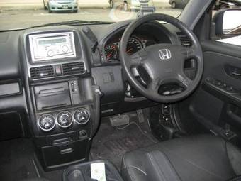 2004 Honda CR-V Pictures