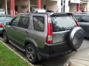 2004 Honda CR-V Photos