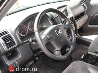 2004 Honda CR-V Photos