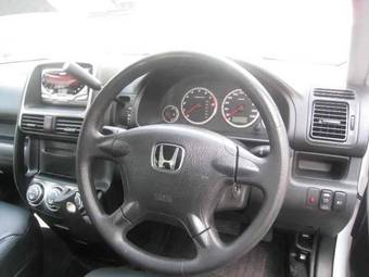 2004 Honda CR-V Pictures