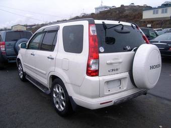 2004 Honda CR-V Photos