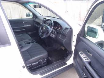 2004 Honda CR-V Photos