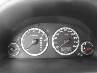 2004 Honda CR-V Images