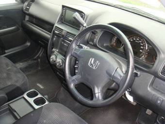 2004 Honda CR-V Photos