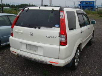 2004 Honda CR-V Pictures