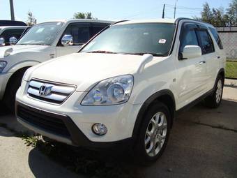 2004 Honda CR-V Pictures