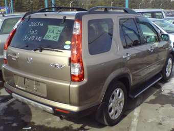 2005 Honda CR-V Images