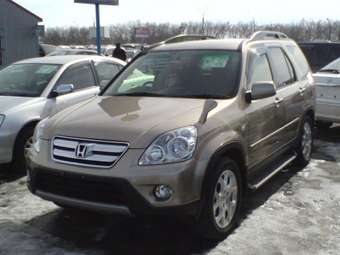 2005 Honda CR-V Photos