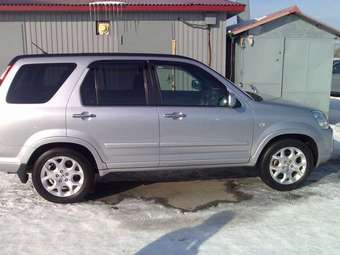 2005 Honda CR-V Pictures