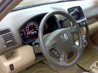 2005 Honda CR-V Pictures