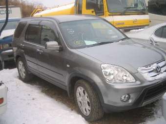 2005 Honda CR-V Photos