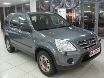 2005 Honda CR-V Photos
