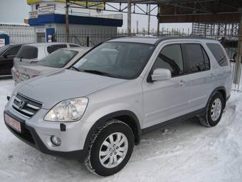 2005 Honda CR-V Photos