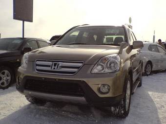 2005 Honda CR-V Pictures
