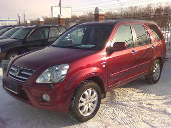 2005 Honda CR-V Images
