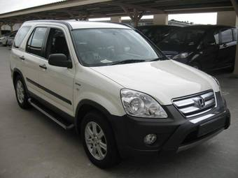 2005 Honda CR-V Pictures