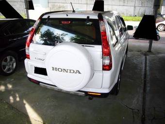 2005 Honda CR-V Photos