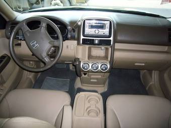 2005 Honda CR-V Photos
