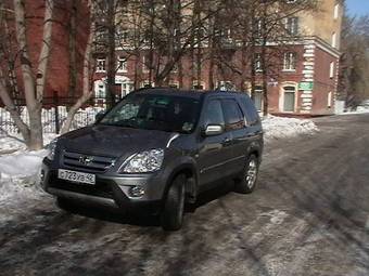 2005 Honda CR-V Photos