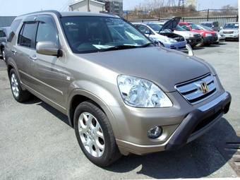 2005 Honda CR-V Pictures