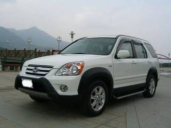 2005 Honda CR-V Photos