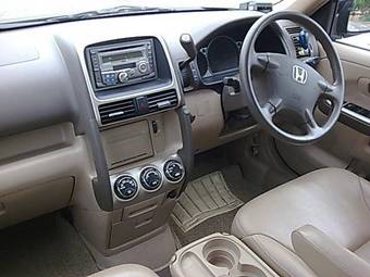 2005 Honda CR-V Photos