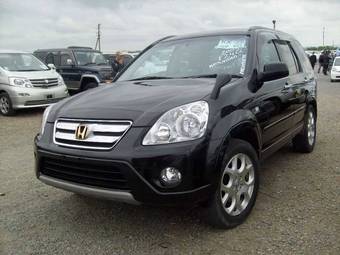 2005 Honda CR-V Photos