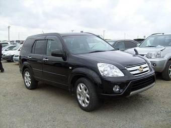2005 Honda CR-V Photos