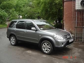 2005 Honda CR-V Pictures