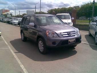2005 Honda CR-V Photos