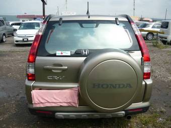 2005 Honda CR-V Photos
