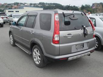 2005 Honda CR-V Images