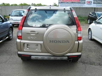 2005 Honda CR-V Photos