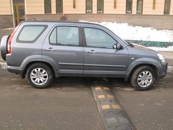 2006 Honda CR-V Pictures