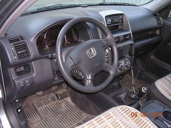 2006 Honda CR-V Photos