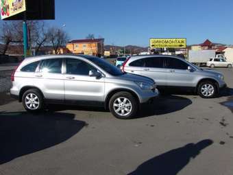 2007 Honda CR-V Photos