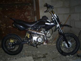 2008 Honda CRM Photos