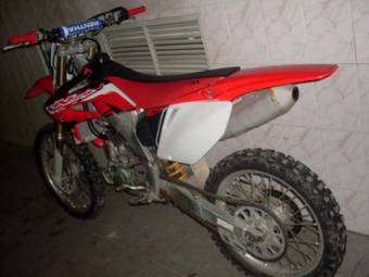 2005 Honda CRM250R Photos