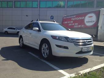 2010 Honda Crosstour Photos