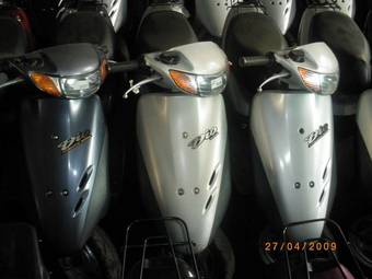 1999 Honda DIO Pictures